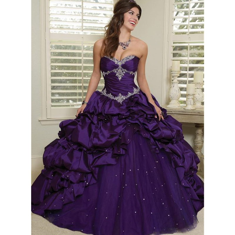 Victorian Women'S Formal Wear - โกธิคชุดแต่งงานสีม่วงคริสตัลลูกปัดที่กําหนดเอง Ruched Victorian ชุดเจ้าสาวความยาวชั้นผู้หญิงสวมใส่อย่างเป็นทางการ