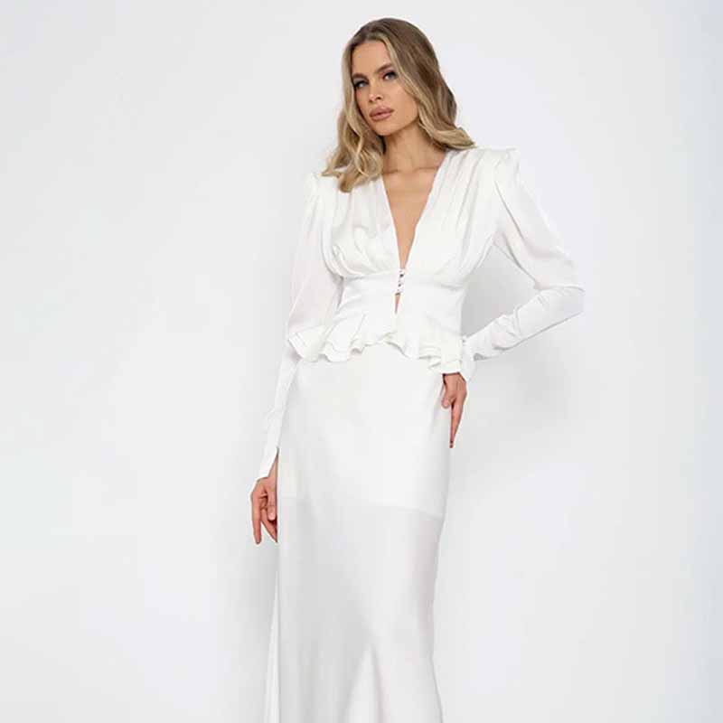Women Formal Wear Shirts - เสื้อเชิ้ตสีขาวสำหรับผู้หญิง คอวีลึก แขนยาว ชายเสื้อระบาย แต่งกระดุมรัดเอว ทรงเปปลัม