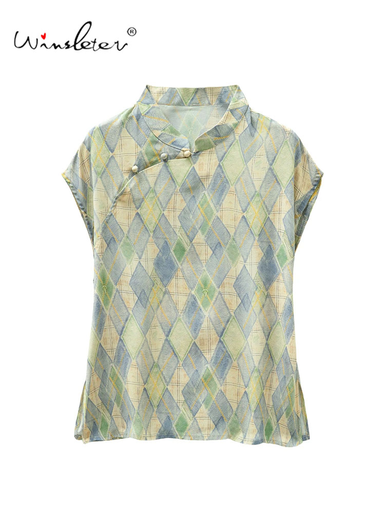 Silk Blouse Button - วินสเลเทอร์-เสื้อเชิ้ตผ้าไหมแท้ 100% ดับเบิลเครป ดีไซน์หรูหรา แขนสั้นทรงตั้ง ลายพิมพ์