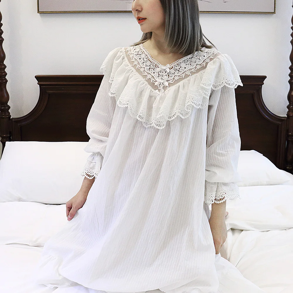 ใหม่ชุดนอนเจ้าหญิงโลลิต้าแนววิ - Victorian Women'S Formal Wear บทวิจารณ์และราคา
