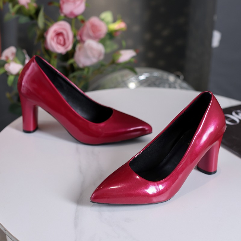 รองเท้าส้นสูงแบบสวมหัวแหลม ส้น - Pump Heel Block บทวิจารณ์และราคา