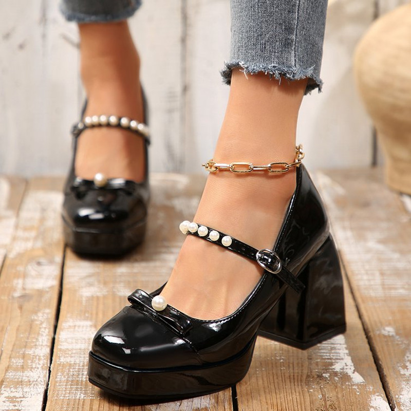รองเท้าส้นตึกแบบแมรี่เจน แบรนด - Pump Heel Block บทวิจารณ์และราคา